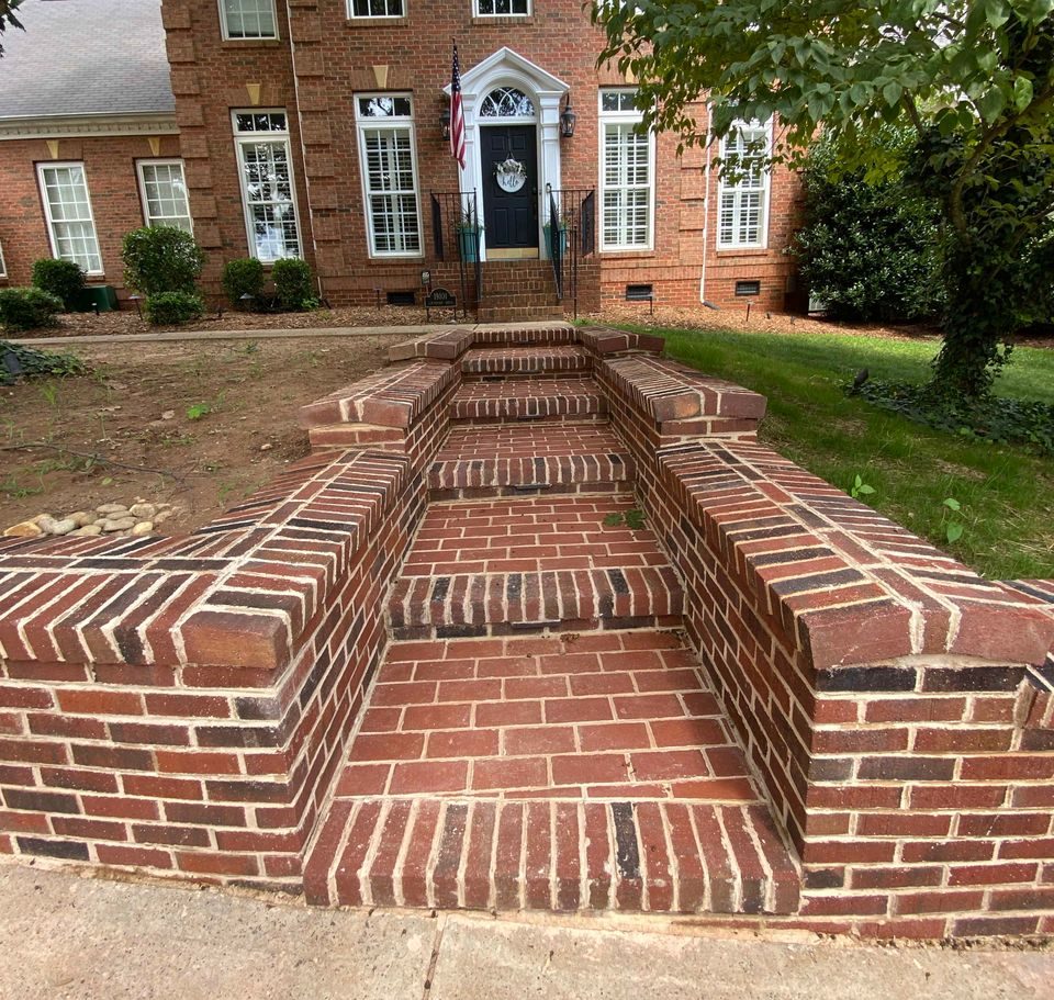Hardscape project built by Lake Norman Hardscapes in the Lake Norman, NC area