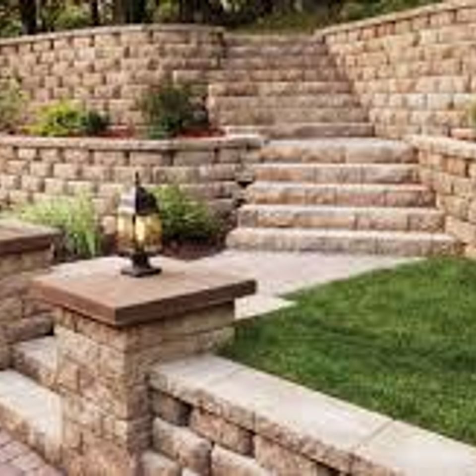 Hardscape project built by Lake Norman Hardscapes in the Lake Norman, NC area