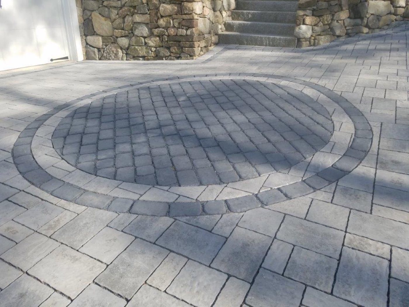 Paver patio built by Lake Norman Hardscapes in the Lake Norman, NC area
