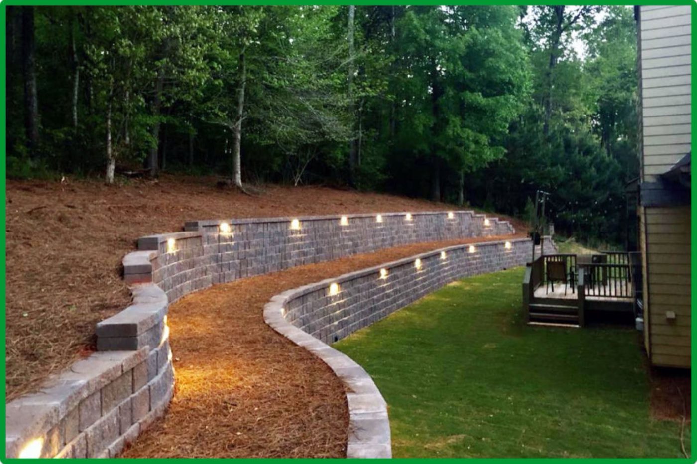 Retaining wall built by Lake Norman Hardscapes in the Lake Norman, NC area